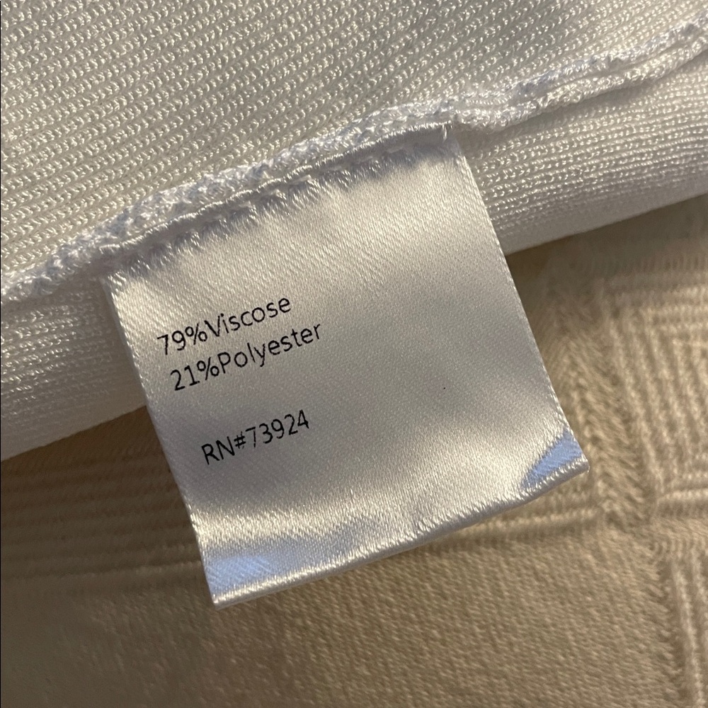 Ming Wang White Fitted Sleeveless Tank Top - Picture 5 of 5